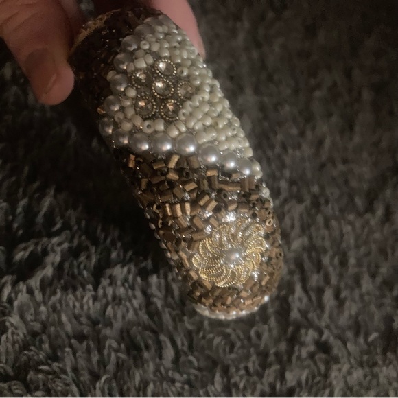 Beautiful plus size beaded bangle - Picture 5 of 8